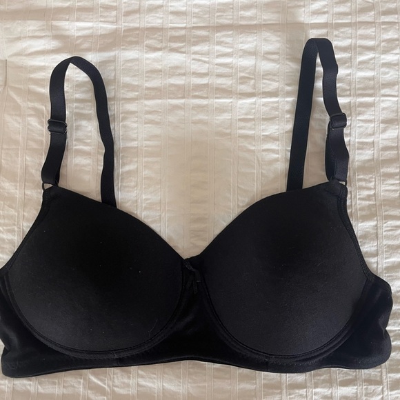 Clovia Black Bra 34B Wireless Made In India - Picture 1 of 4